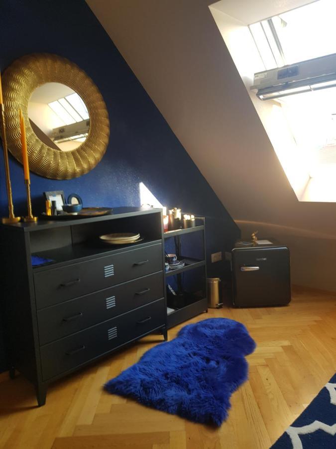 Your Little Sparkle Room "For Woman Only !" Виена Екстериор снимка